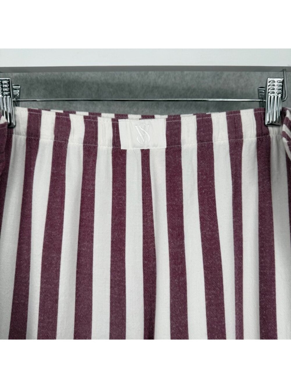 Victorias Secret Striped Pajama Shirt and Pant Set Size XL Purple White Soft - Picture 8 of 16